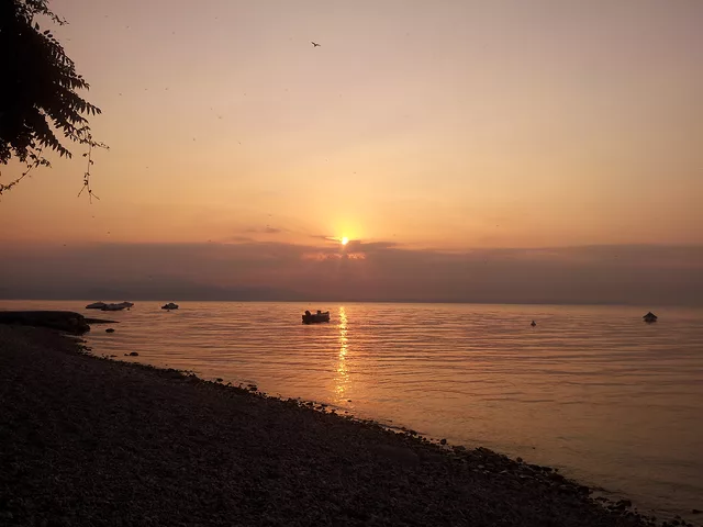 italie gardameer morning sun