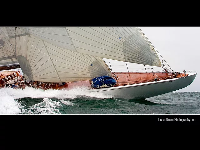 Ranger Slices thru the Atlantic